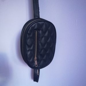 Black quilted fany pack / cross body bag